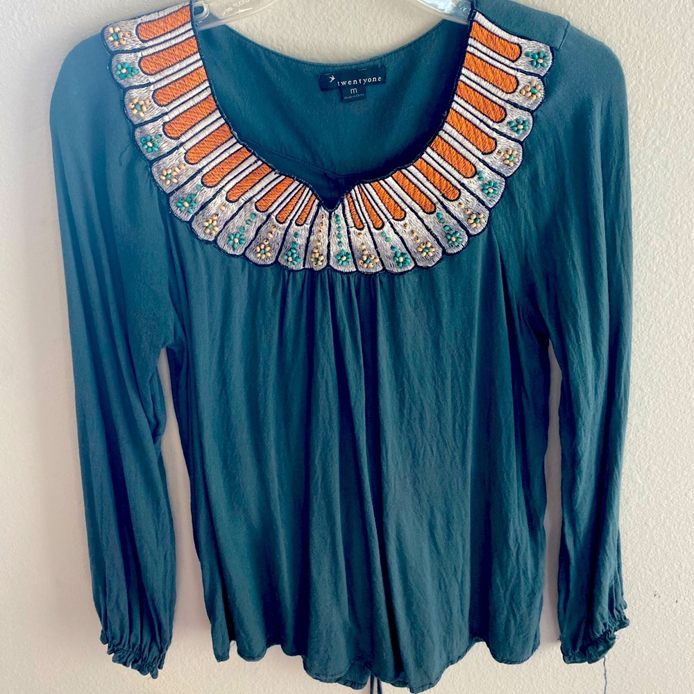 Fall trendy embroidered long sleeve